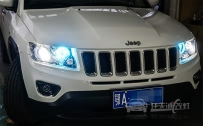 吉普Jeep指南者 大灯改装海拉5双光透镜、飞利浦XV氙气灯泡、全新法雷奥安定器