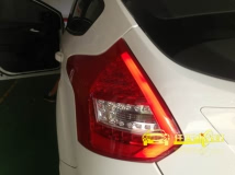 福克斯 改新福克斯车友升级LED尾灯。超亮，超炫