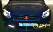 福特福克斯 车灯升级全新飞利浦85415XVC1氙气灯泡