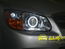 起亚赛拉图 改装奥迪Q5原厂小糸双光透镜 宝马白色天使眼