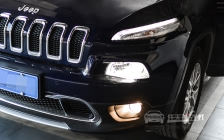 Jeep自由光 车灯改装原厂小糸Q5双光透镜、飞利浦XV D1S氙气灯泡、澳兹姆 D1S安定器